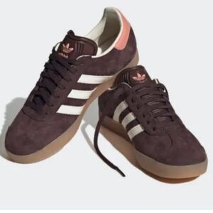 Adidas Women's Gazelle Suede Shoes 'Brown/Gum' Size 9 Burgundy with Pink Heel